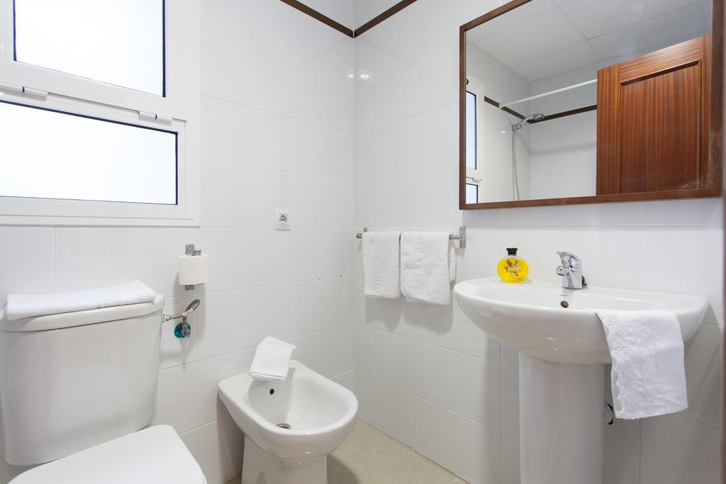 Apartamentos San Lorenzo Sevilla Bagian luar foto